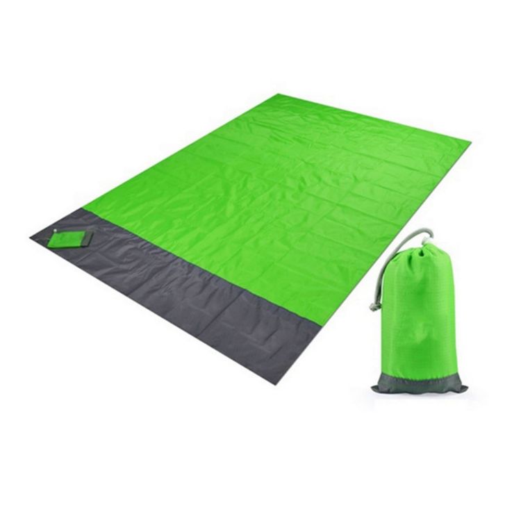 Picture of Pouch Picnic Blanket - Medium