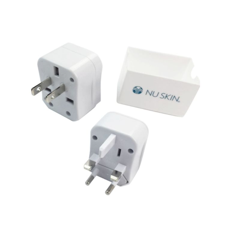 Picture of Universal Plug Travel Adapter Set