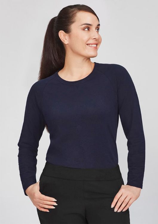 Picture of Womens Performance Long Sleeve Tee