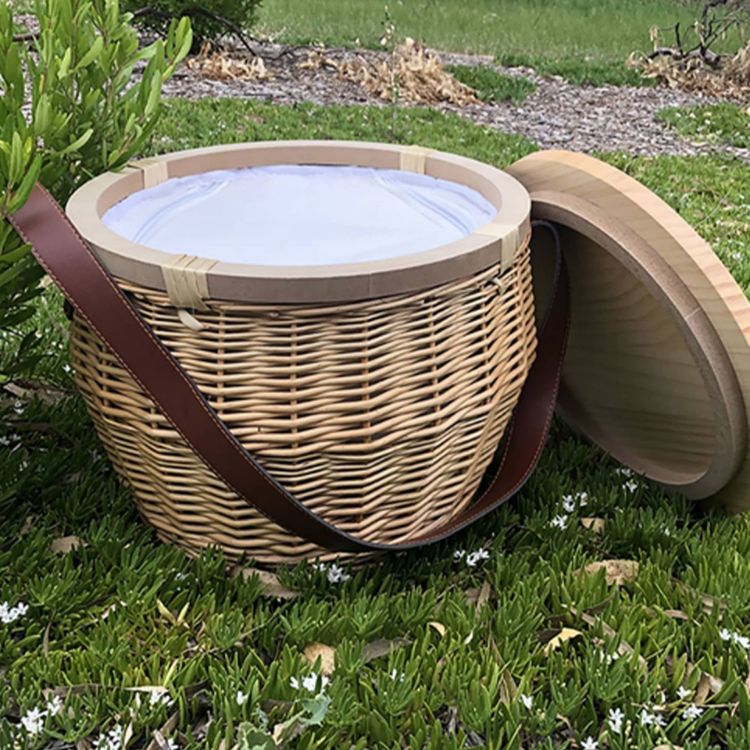 Picture of Scotch Wicker Picnic Cooler Basket(round)