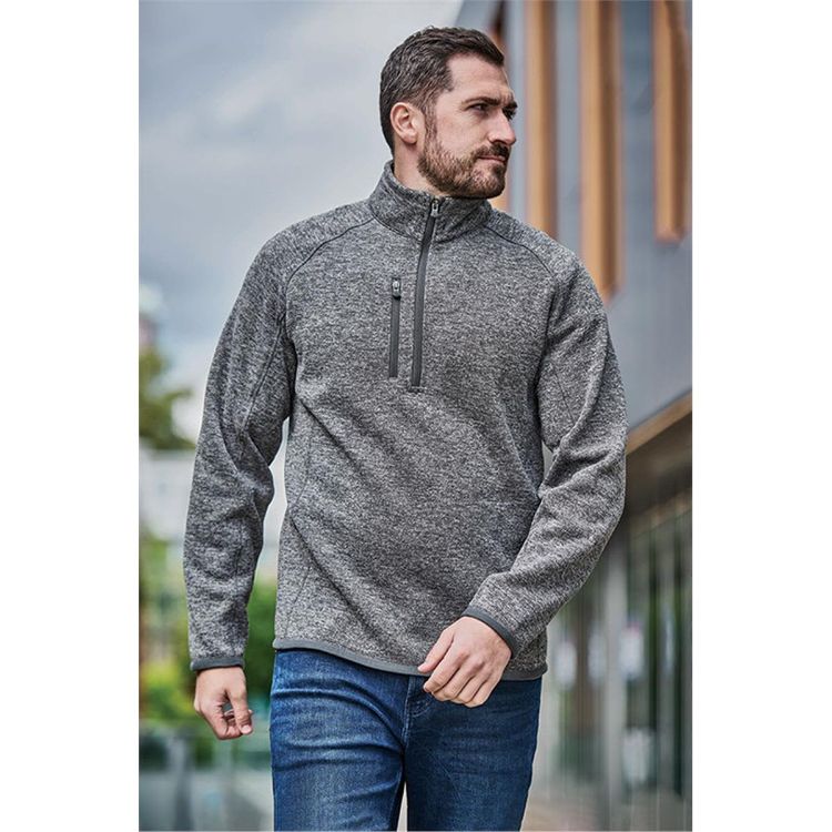 Picture of Men's Avalanche 1/4 Zip Pullover