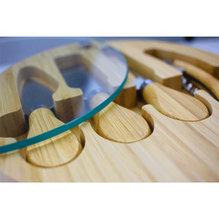 Picture of Trekk Round Bamboo Glass Cheese Set